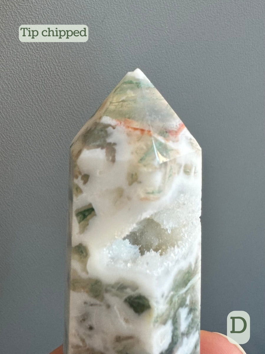 Option D, detail showing the tip is slightly chipped