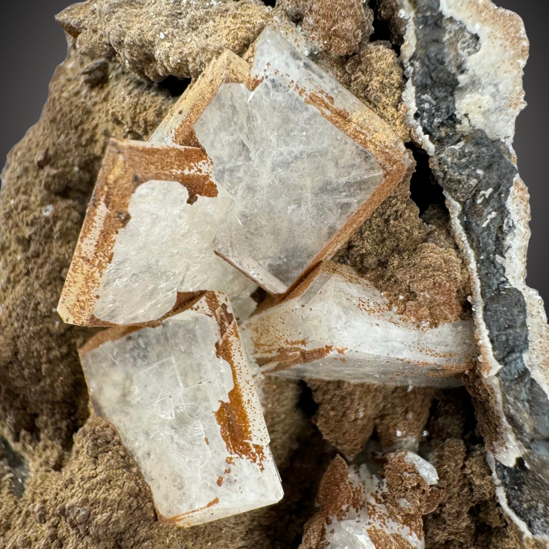 Detail of hydroxyapophyllite 