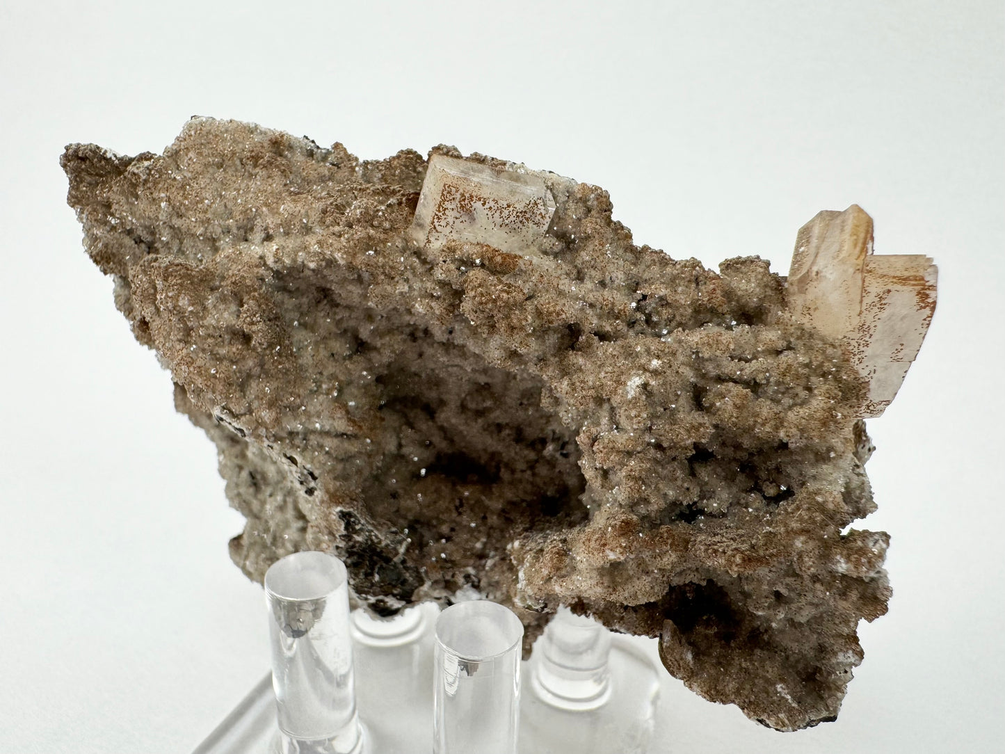 Another angle of the back of the specimen, showing the glittery calcite druzy dusted with lizardite